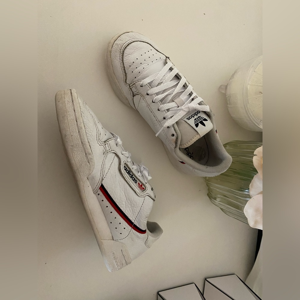 Boys Adidas Leather Sneakers - Picture 2 of 9
